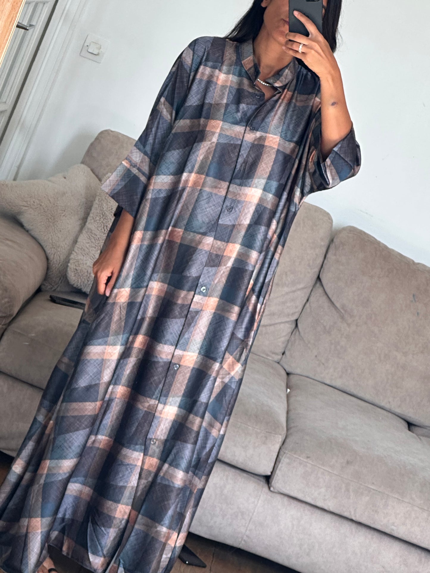 Robe Emy