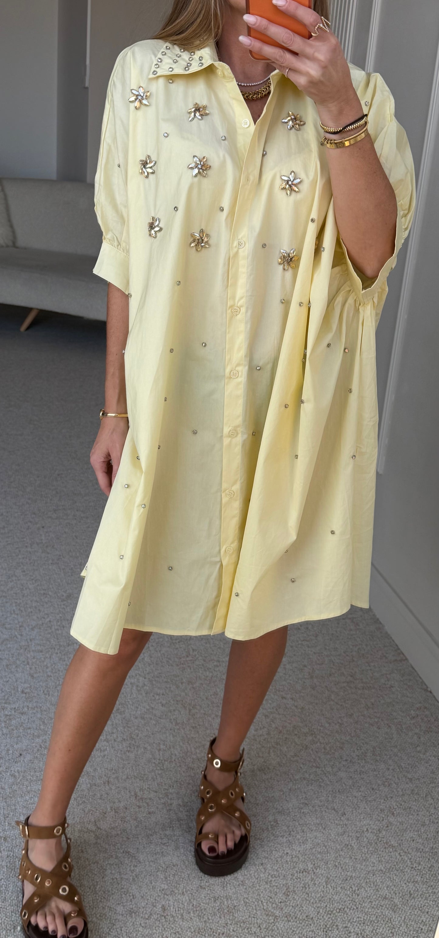 Robe Nell