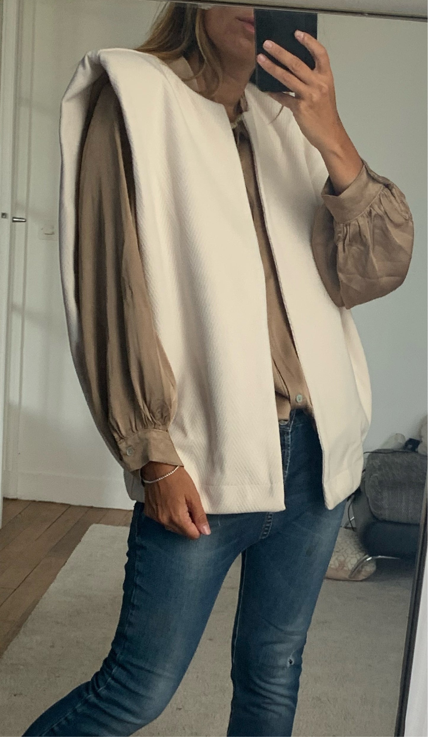 Veste epaulette sans manches